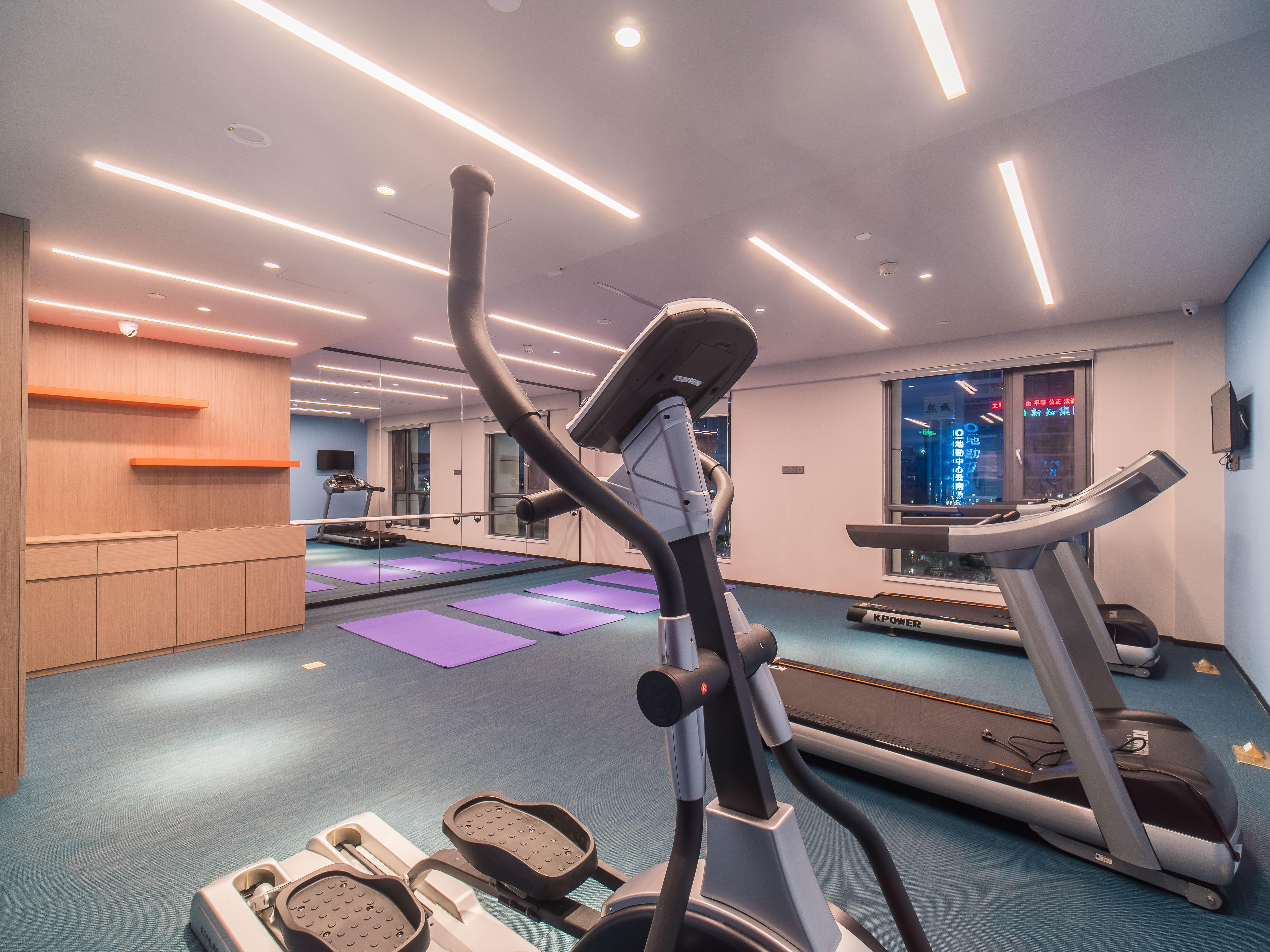 Holiday Inn Express Kunming West By Ihg Εξωτερικό φωτογραφία
