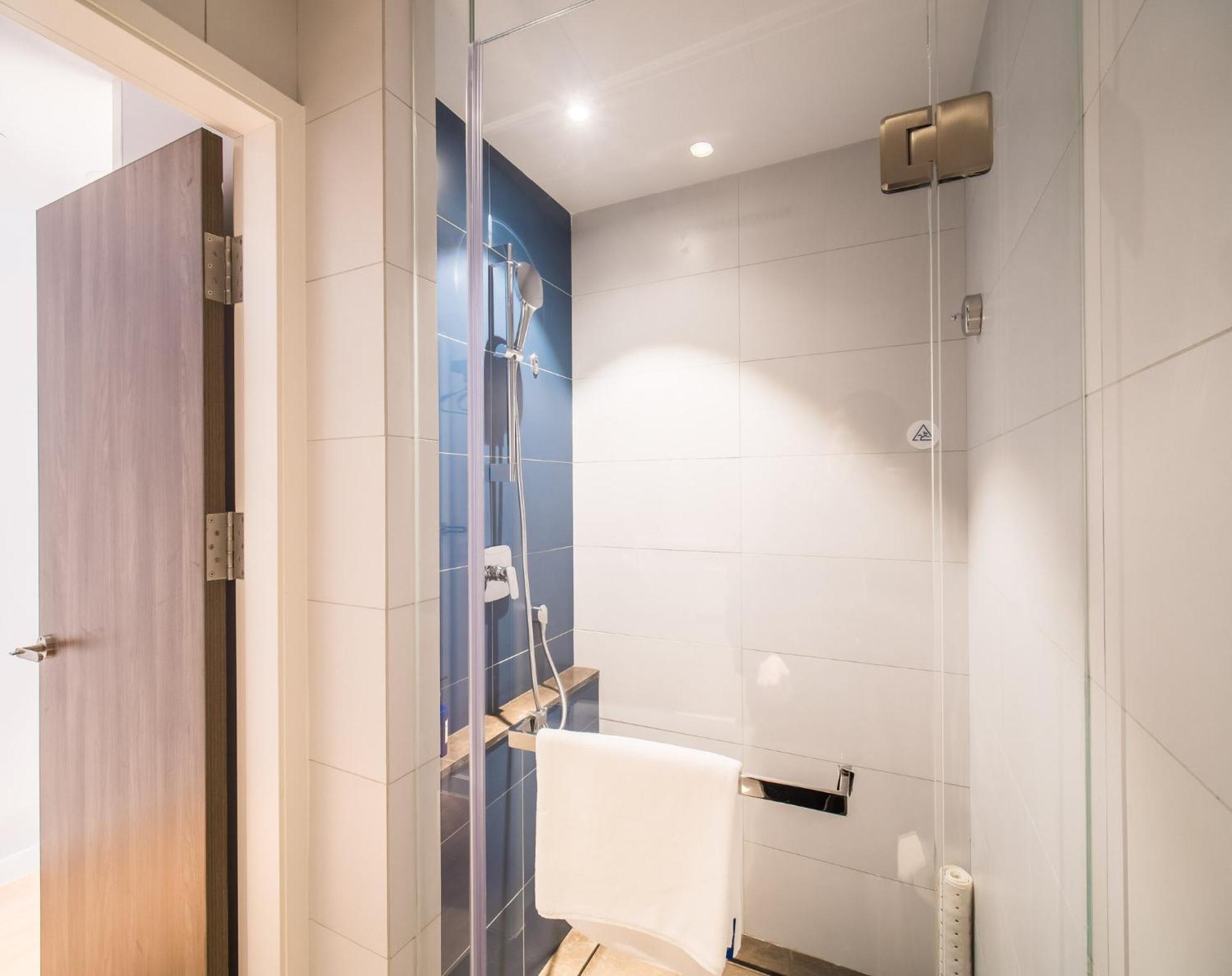 Holiday Inn Express Kunming West By Ihg Εξωτερικό φωτογραφία